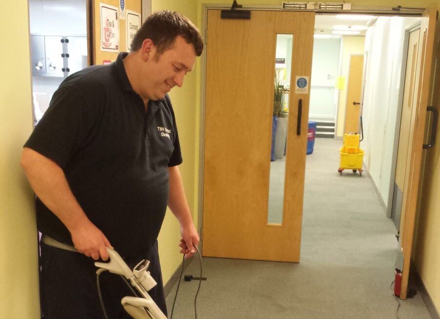 Tom — NCCA-accredited carpet cleaning technician